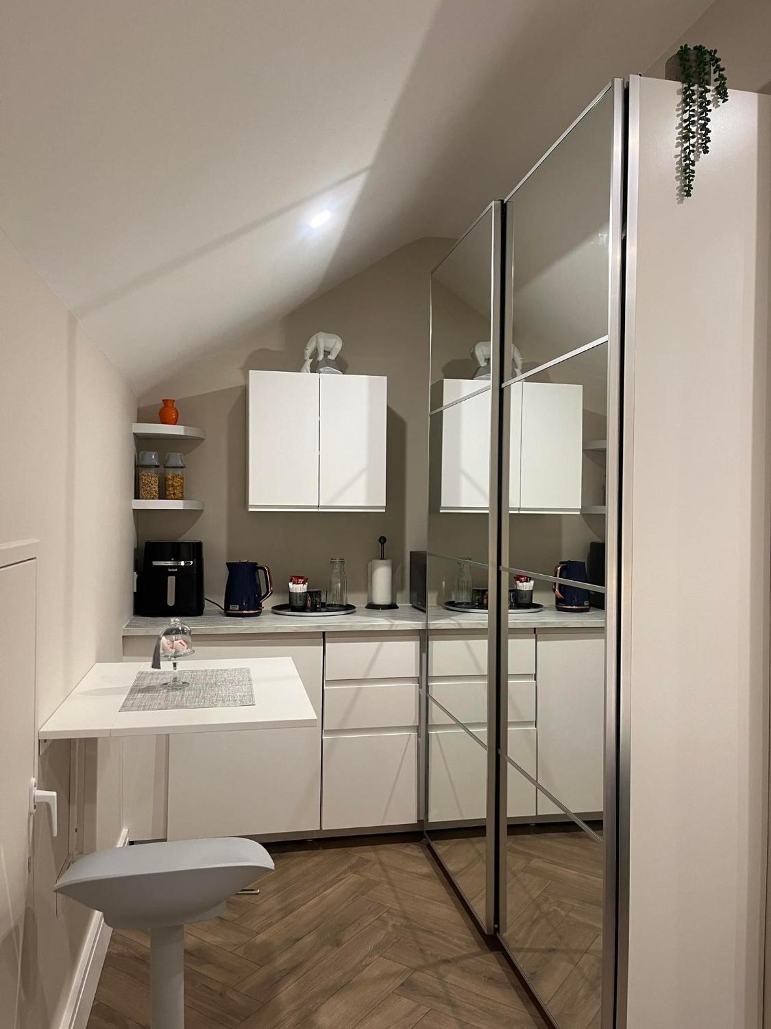 Attic Room In Citywest 都柏林 外观 照片